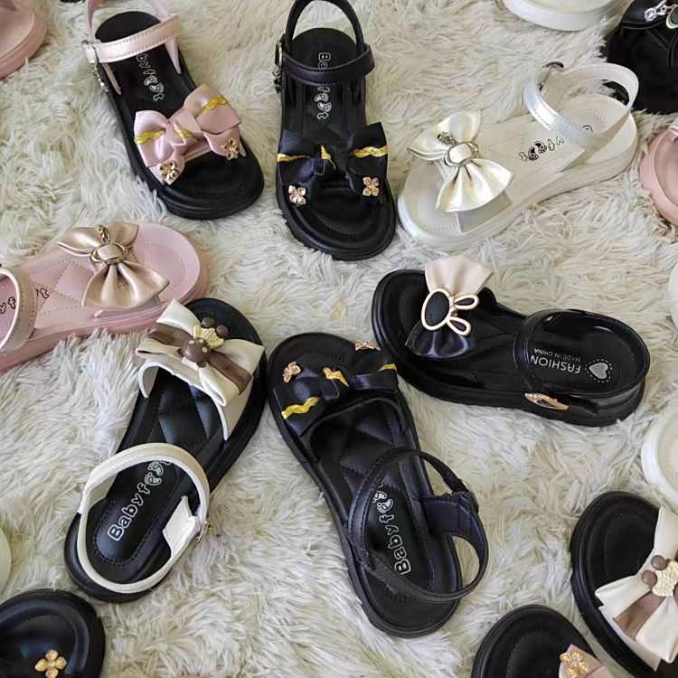 女童库存夏季儿童公主凉鞋学生软底小女孩中童魔术贴超轻潮鞋