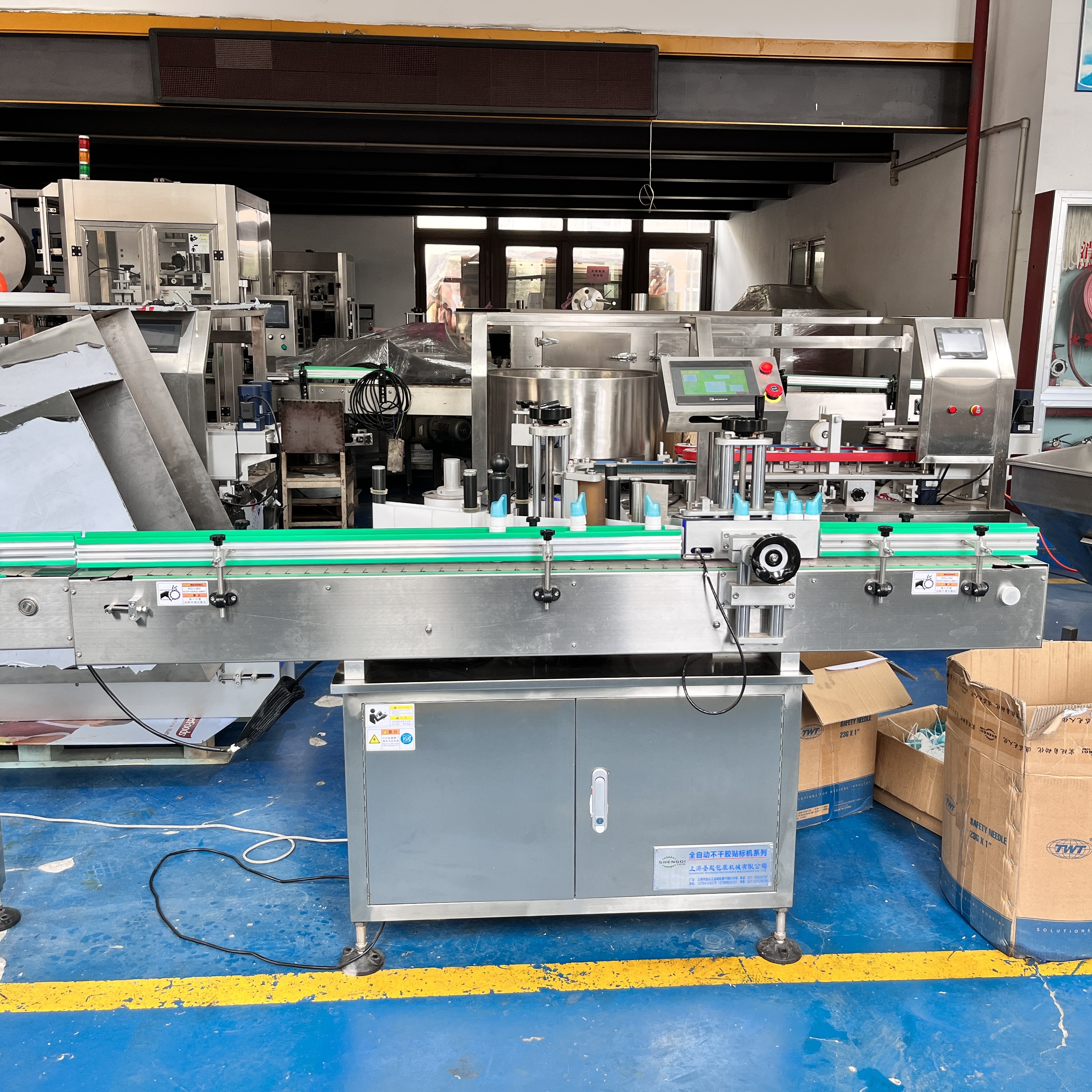 Automatic filling machine nasal care fluid filling and capping production line spray bottle filling and capping labeling production line