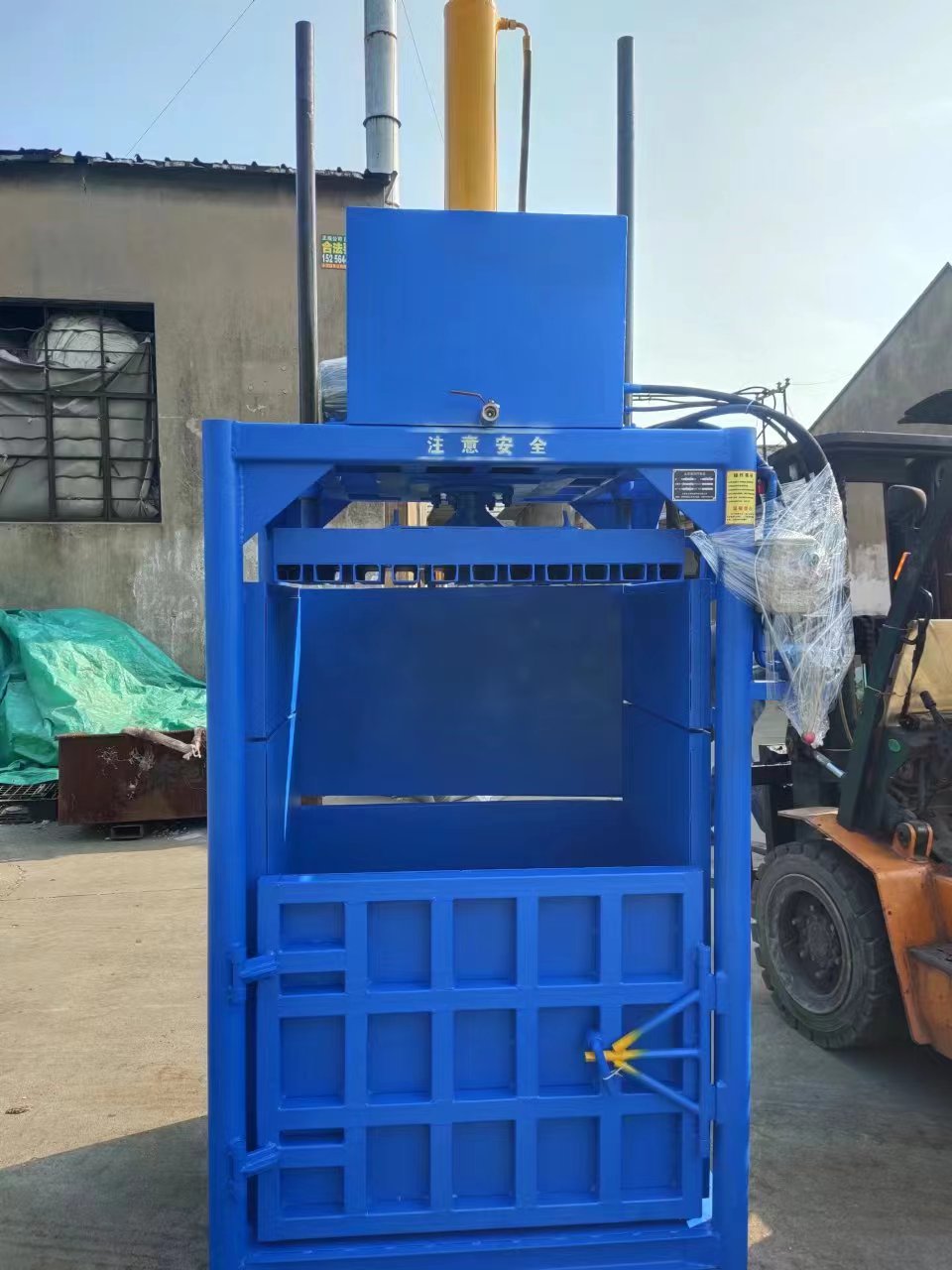 Honglu Machinery Vertical Hydraulic Packaging Machine Waste Paper Film Plastic Cotton Sponge EVA Wool Poultry Hair Pressing Machine