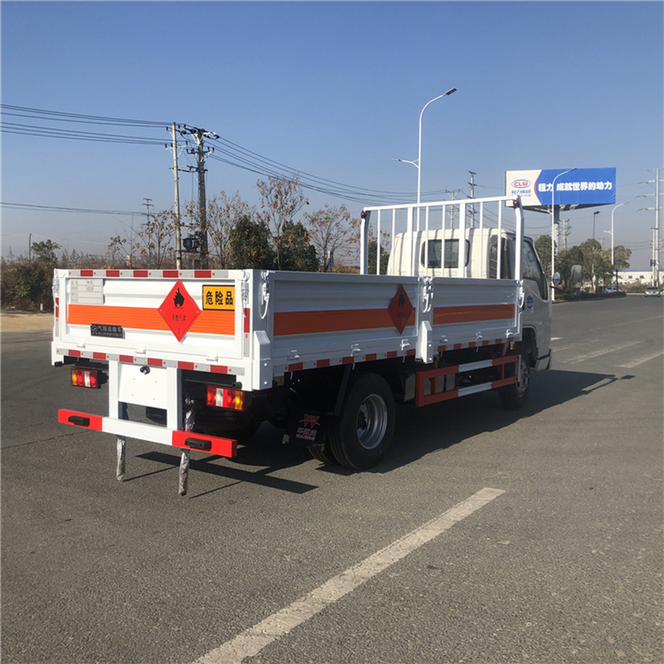 Jiangling National Six Box Dangerous Goods Truck Flammable Gas/Liquid Transport Cylinder Liquefied Gas Tank Delivery Vehicle