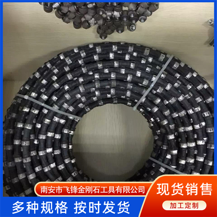 The manufacturer provides diamond mining tool heads with good efficiency and quality, which can be customized