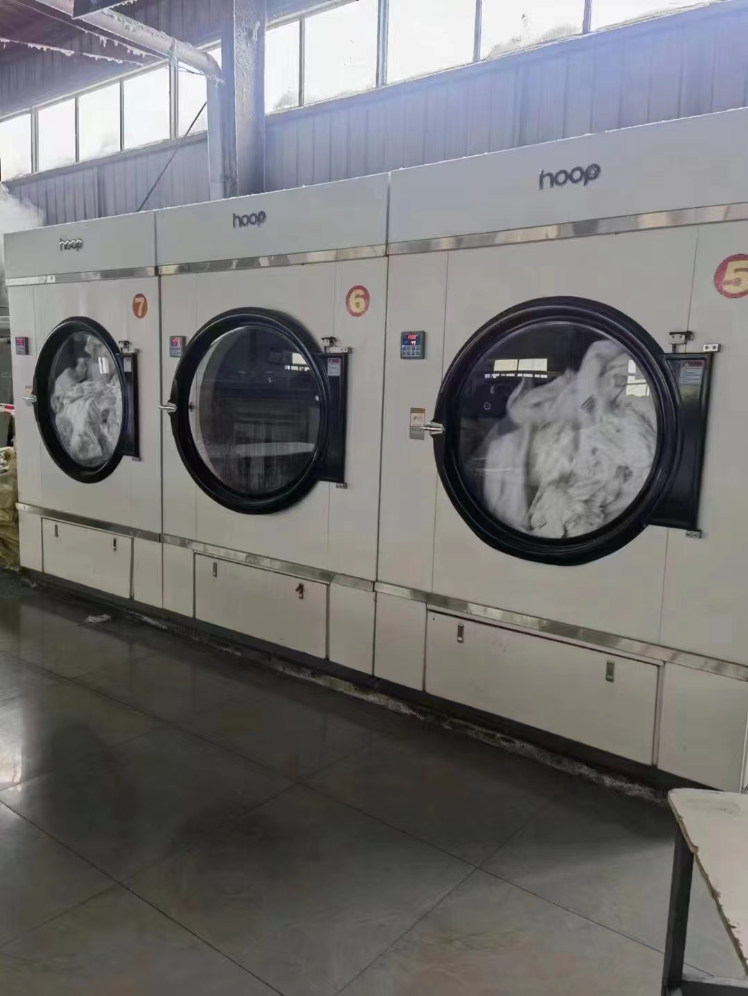 Commercial second-hand washing machine, fully automatic clothes dryer, hotel industrial washing machine, hotel laundry room equipment