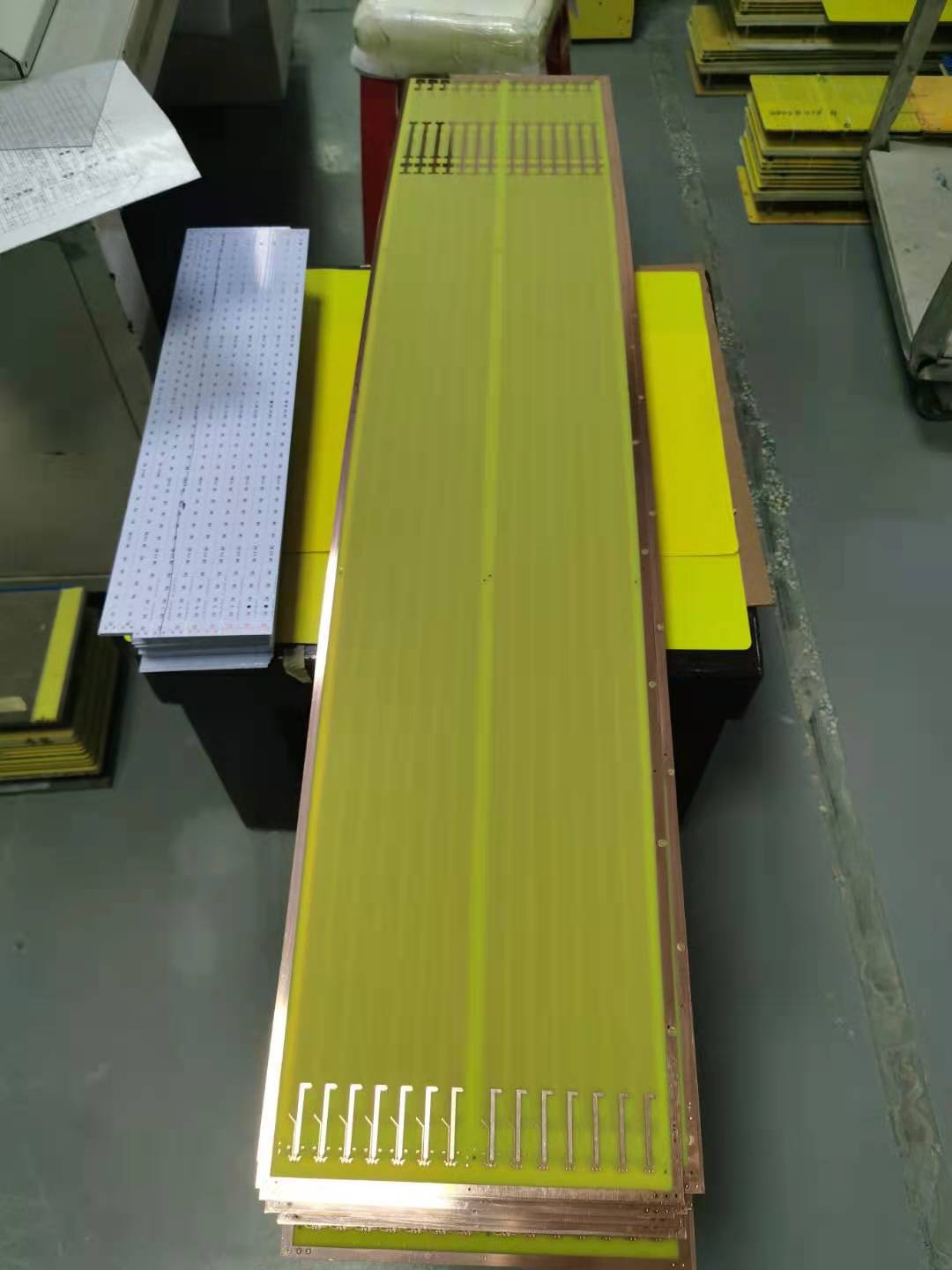 Super long 1.5 meter long circuit board, fiberglass board, urgent sampling of semi-finished PCBA double-sided multi-layer board, PCB circuit board