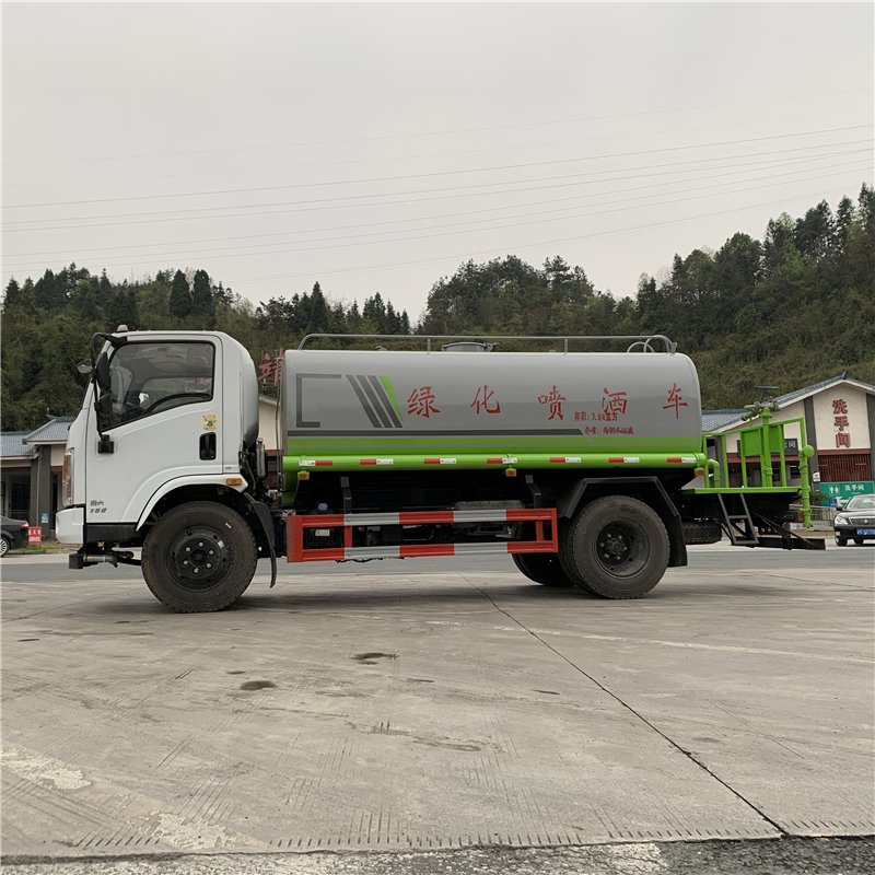 National VI 10 cubic meter green spray truck for environmental sanitation construction site, large fog cannon dust suppression truck, customized water tank truck