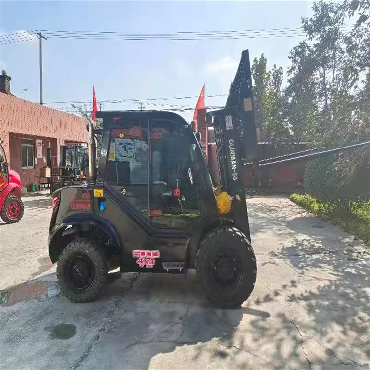 Off road forklift Olyman 5-ton H50, with a vehicle height of 2.16 meters and a lifting height of 4.1 meters