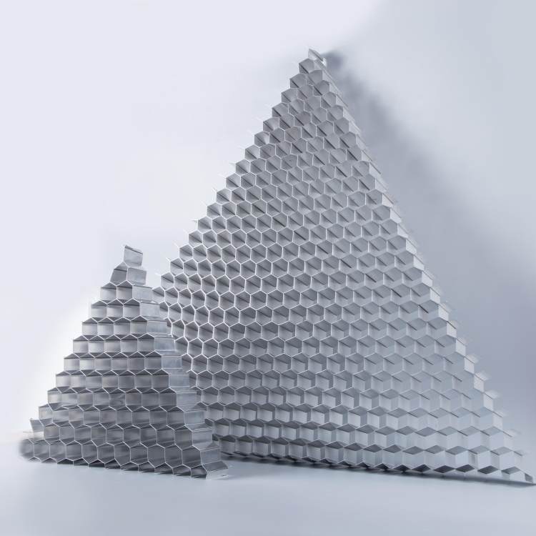 经久耐用 金属铝蜂窝芯 0.036mm厚 建筑隔断用材 质量保证