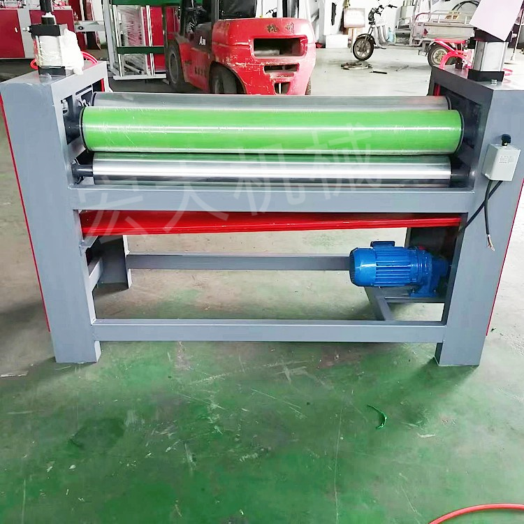 Fireproof board gluing machine Single sided corrugated paper calcium silicate board gluing machine Hongda supporting cold press production and supply