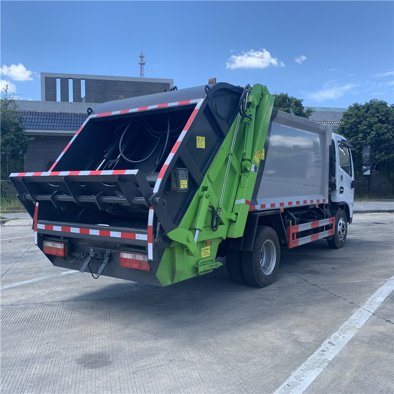 Guoliu Dongfeng D6 Compressed Garbage Truck Zhenchi Environmental Sanitation 6-ton 6-cubic meter Cleaning Truck Garbage Cleaning Transport Truck