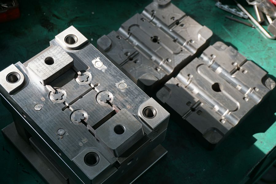 Aluminum alloy die-casting mold manufacturer, aluminum mold manufacturer, zinc alloy die-casting die-casting aluminum processing manufacturer