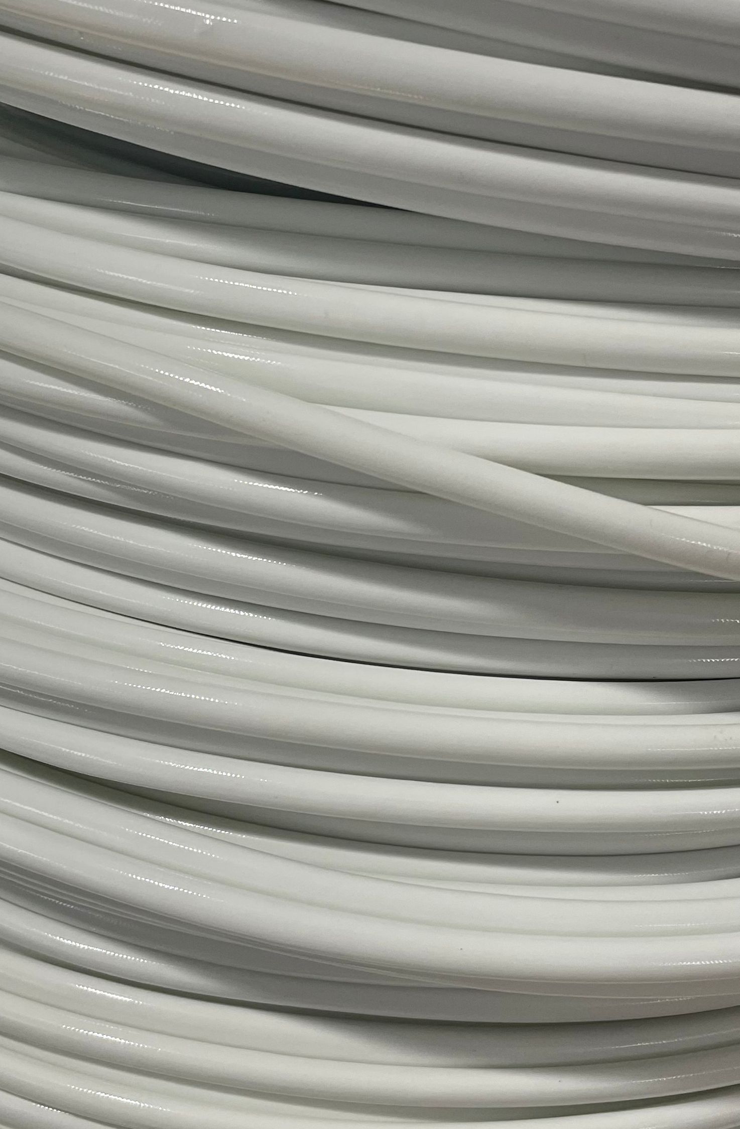 Wholesale insulation materials from manufacturers: fireproof, heat-resistant, 250 ℃, H-grade glass fiber sleeve 5mm white