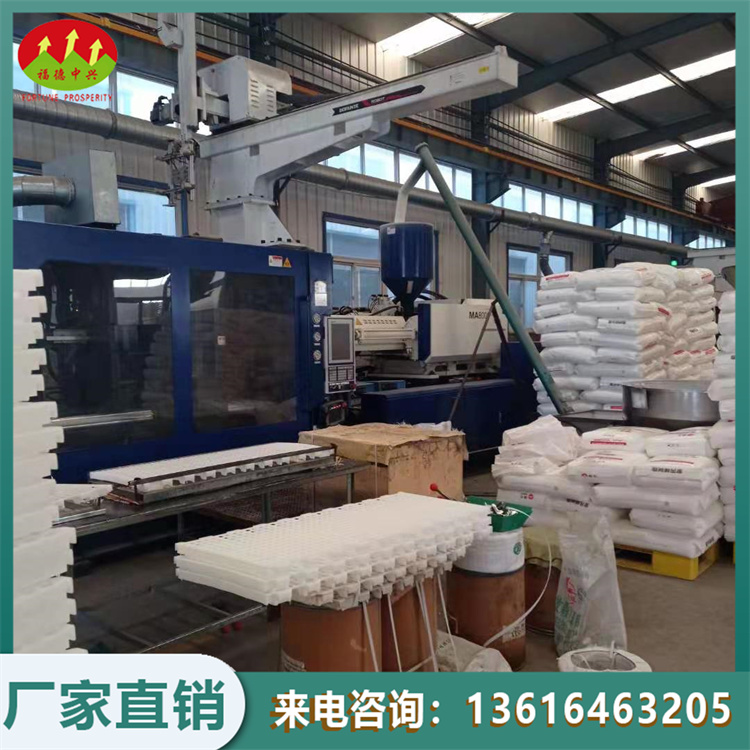 Chicken manure leakage board for pressure resistant breeding, plastic manure board for poultry, and good effect on chicken breeding with plastic flooring