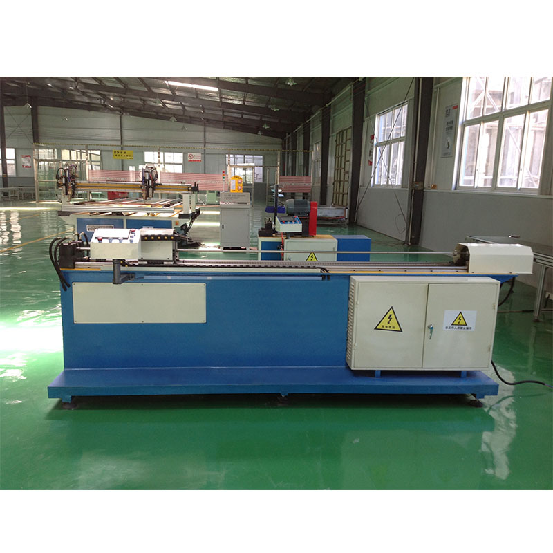 Automatic digital display panel core leakage testing machine for flat panel solar collectors, designed and produced throughout the supply process