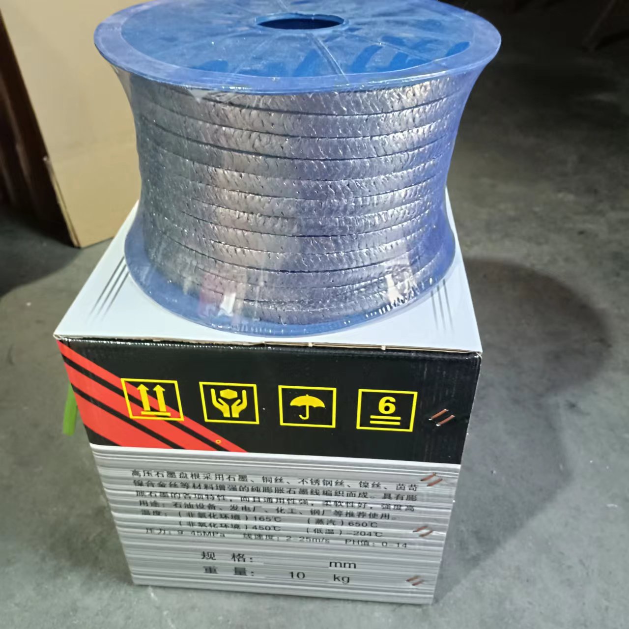 Shengzhang Brand Nickel Wire Graphite Packing Square Rope 8 * 8 Specification High Pressure Flexible Graphite Packing Ring