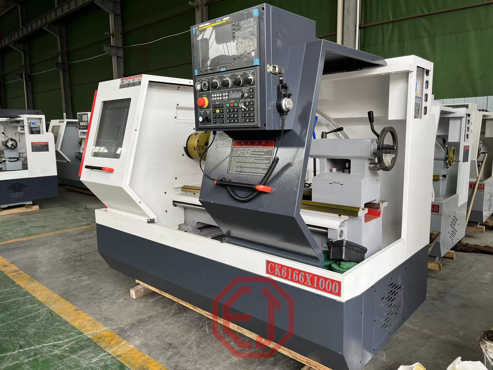 Two machine tool CK6166 CNC lathe metal cutting high-precision integrated bed