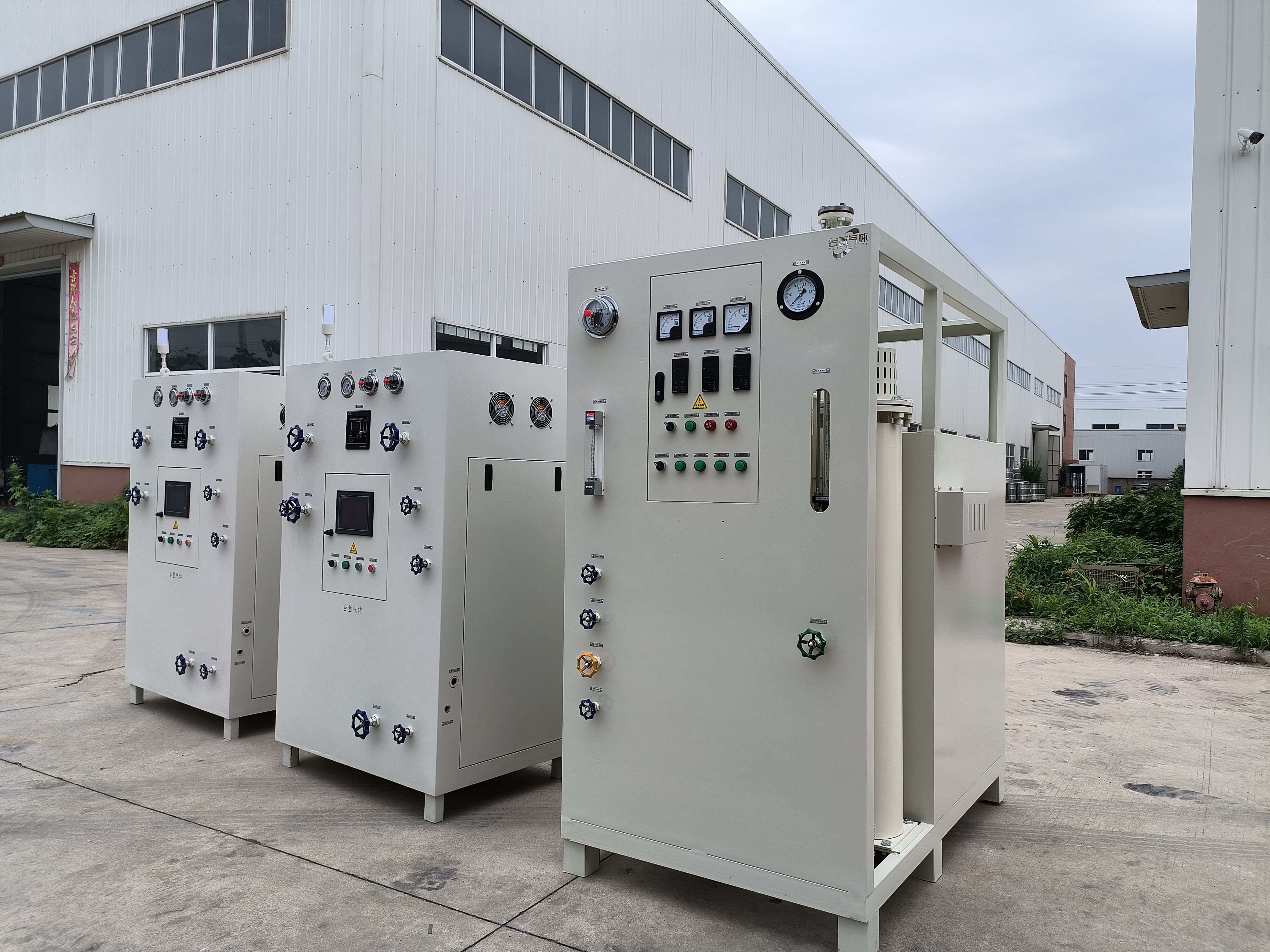 Suqi Hongbo Automatic Hydrogen and Nitrogen Proportioning Equipment Hydrogen and Nitrogen Mixing Gas Distribution Equipment Hydrogen and Nitrogen Proportioning Cabinet