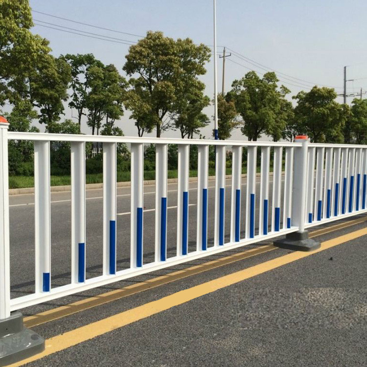 Chunlin Municipal Construction Fence, Urban Traffic Fence, Road Protection Fence, Adequate Inventory, Processing and Customization