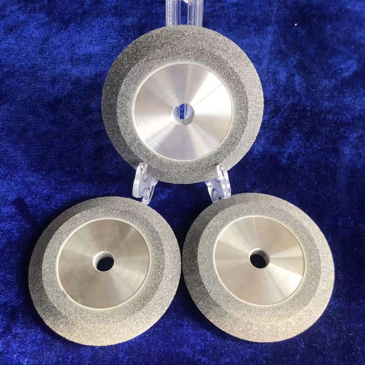 Mold Steel Sand Wheel Ceramic CBN Sharp Cup Type 100 * 50 * 20 Size Coarse Grain with Large Allowance