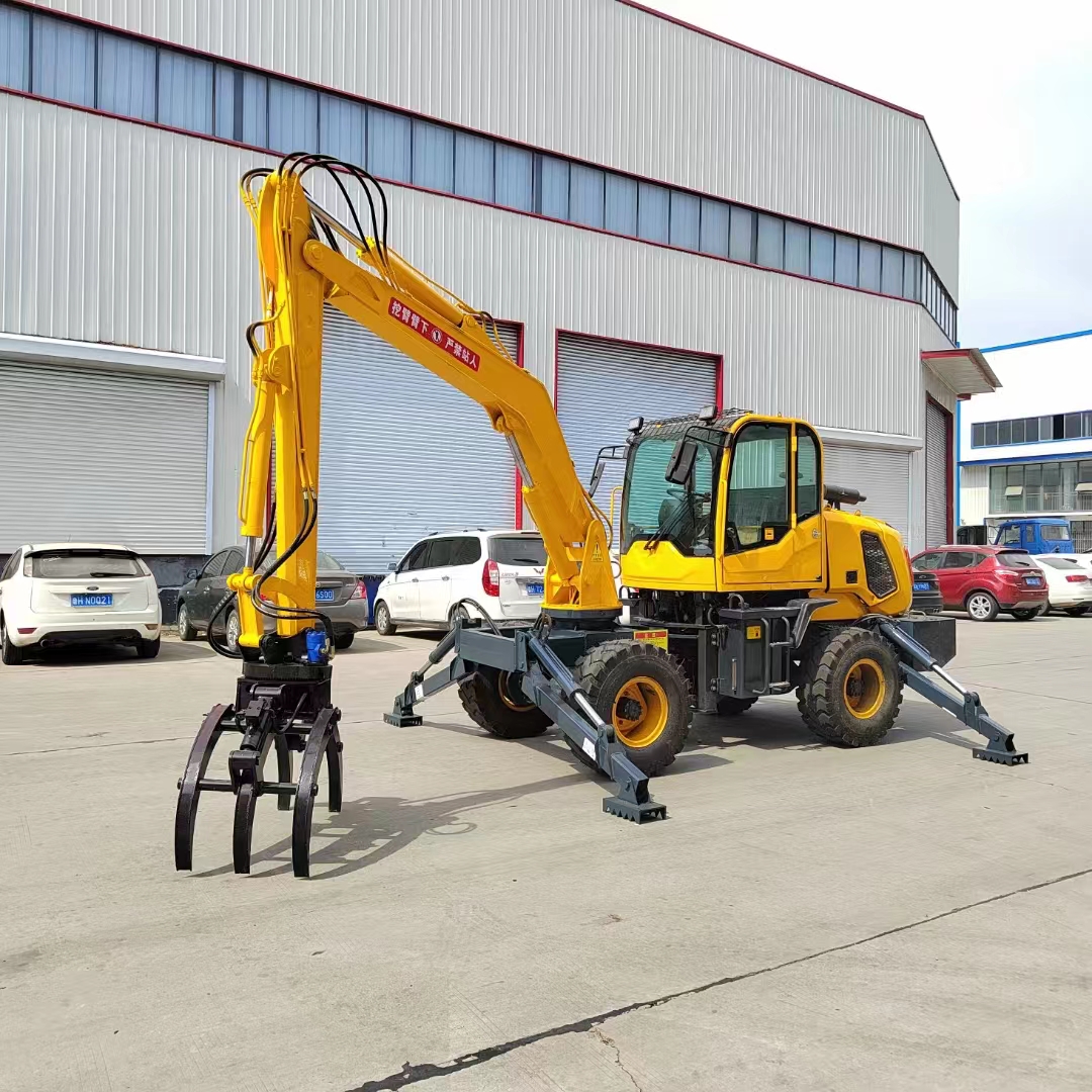 Wheel type wood grabbing machine, small loader, forklift modification, excavator grabbing machine, wood gripper, four-wheel drive 360 rotating grab arm