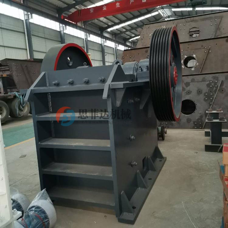 Stone crushing production line PE jaw crusher 69 cast steel stone breaking machine