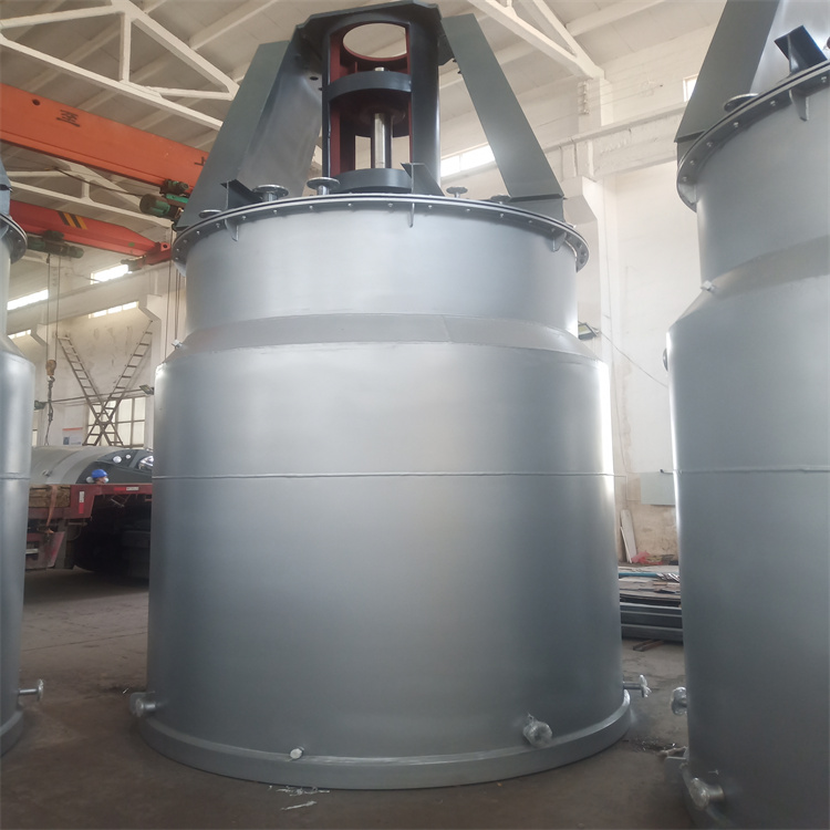 Manufactured and customized 1-50 cubic meters of stainless steel, outer coil, inner coil, and reaction kettle by the manufacturer