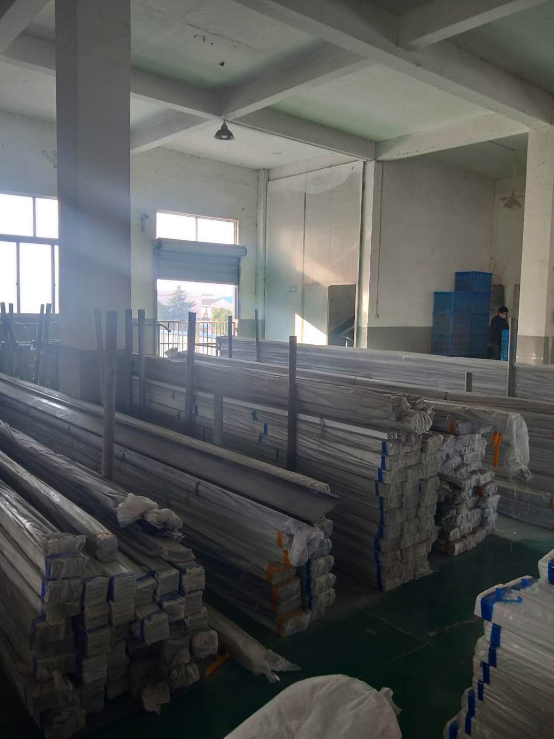 Wholesale processing of hard PVC profiles, extruded plastics, ABS PVC profiles, and special profiles from the source factory