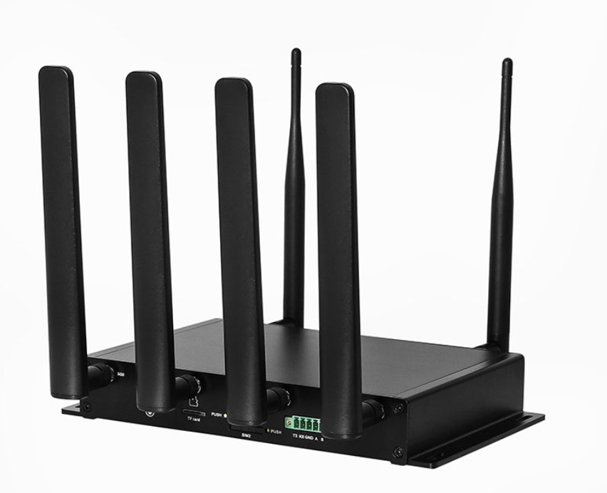 5GWIFI full network router with SFP optical port, smart mining AGV truss car WIFI6 wireless roaming networking