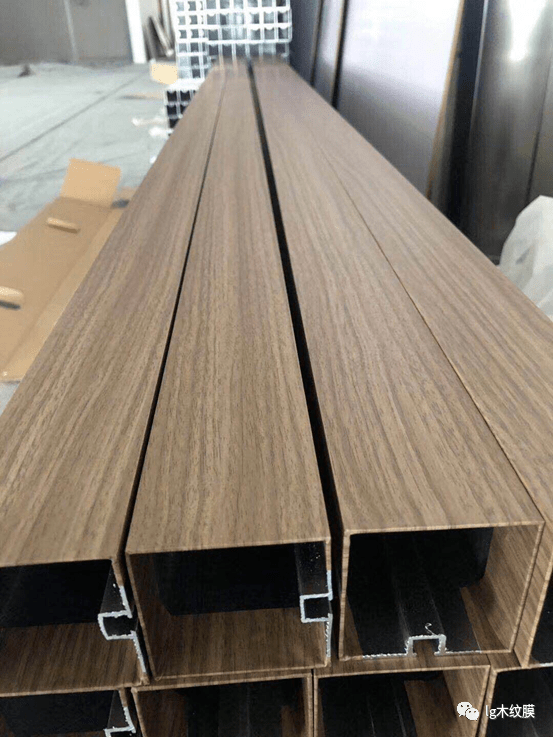 Extra thick wood grain stickers, PVC wallpaper, self-adhesive wholesale furniture film, refurbished cabinets, exhibition cabinets, and tabletops