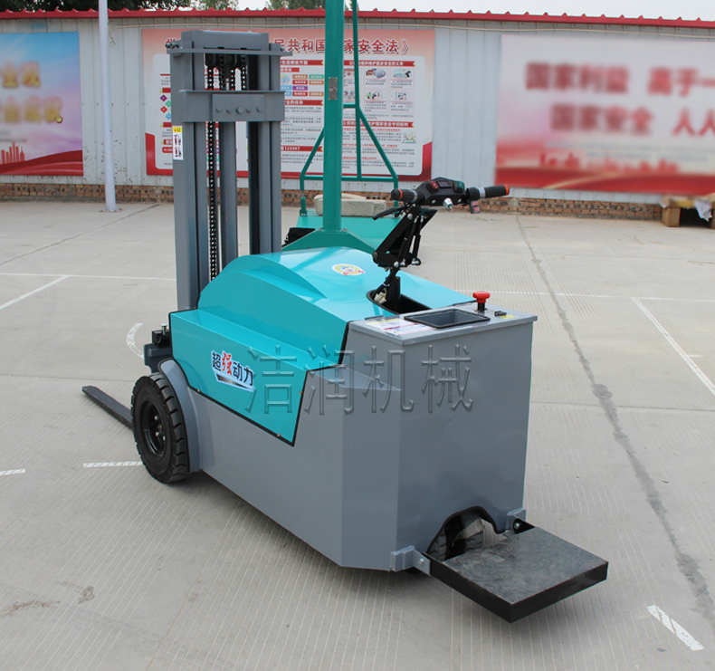 Small and easy to carry electric forklift with small turning radius, suitable for use in narrow spaces