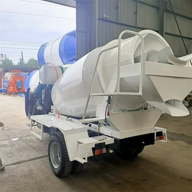 Customized size 1-3 cubic meter concrete tank truck for small engineering mixing transport truck Commercial mixed mortar cement mixer truck