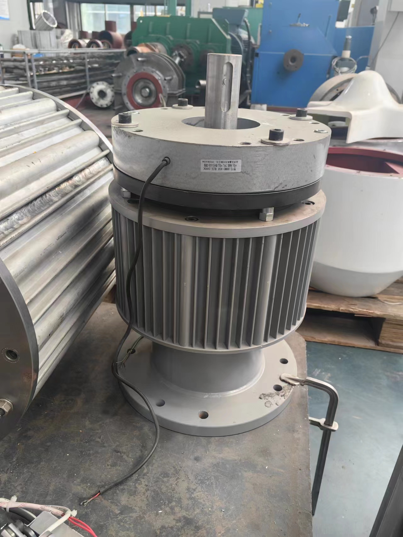 10kW 750rpm high-speed motor three-phase AC synchronous direct drive scientific research test Hydraulic wind permanent magnet generator