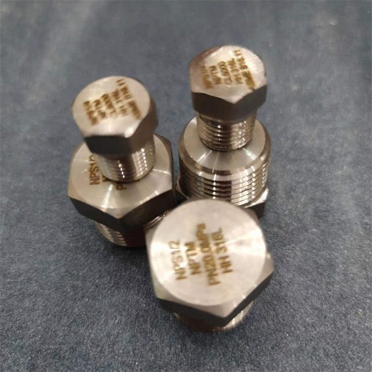 丝堵 NPS 1/4” NPTM CL6000 316L不锈钢锻制螺纹管件 产品关键词:nps管件