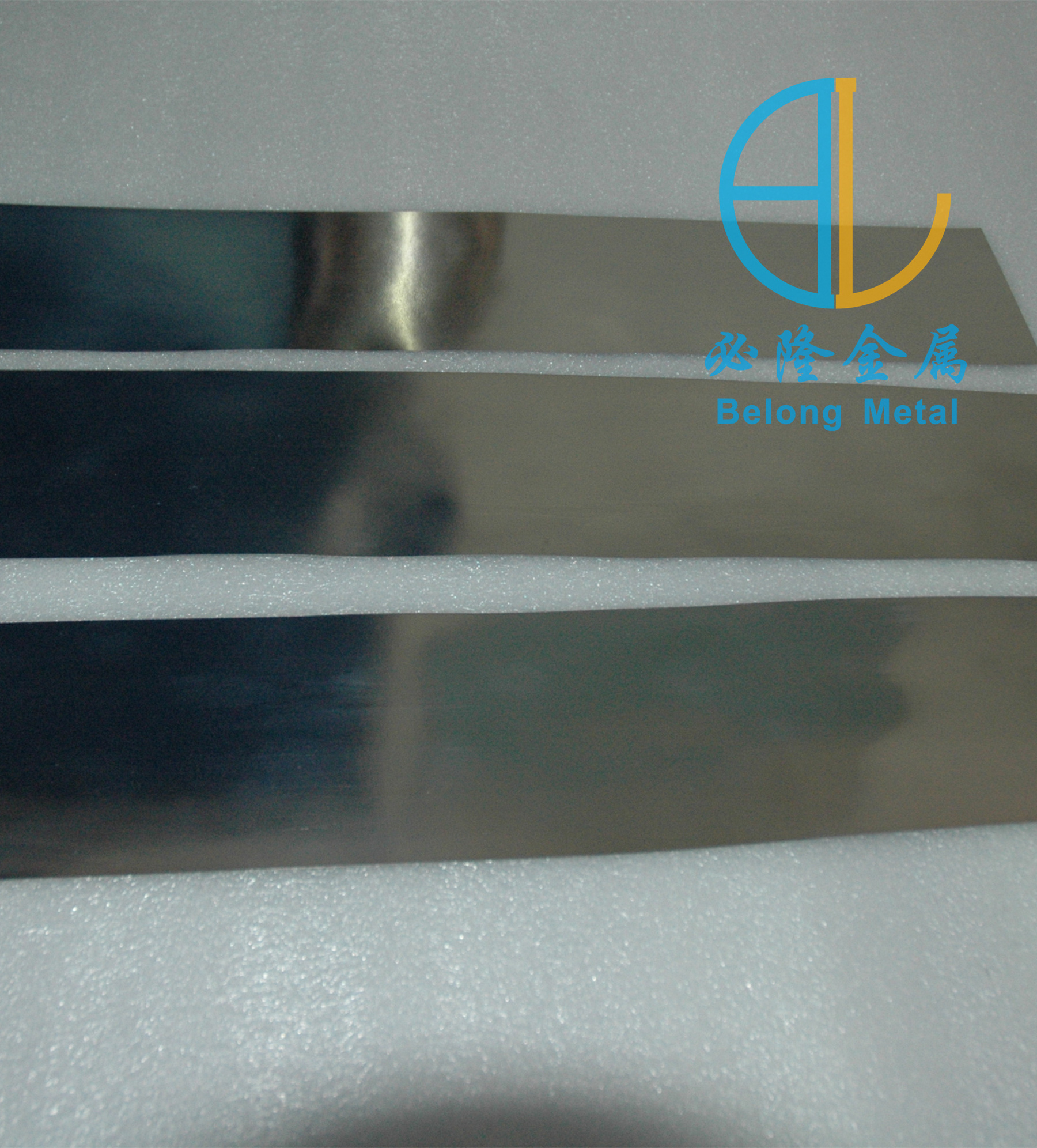 Flat pure tungsten thin tungsten sheet with bright surface, tungsten flat foil material, can be processed by zero cutting stamping