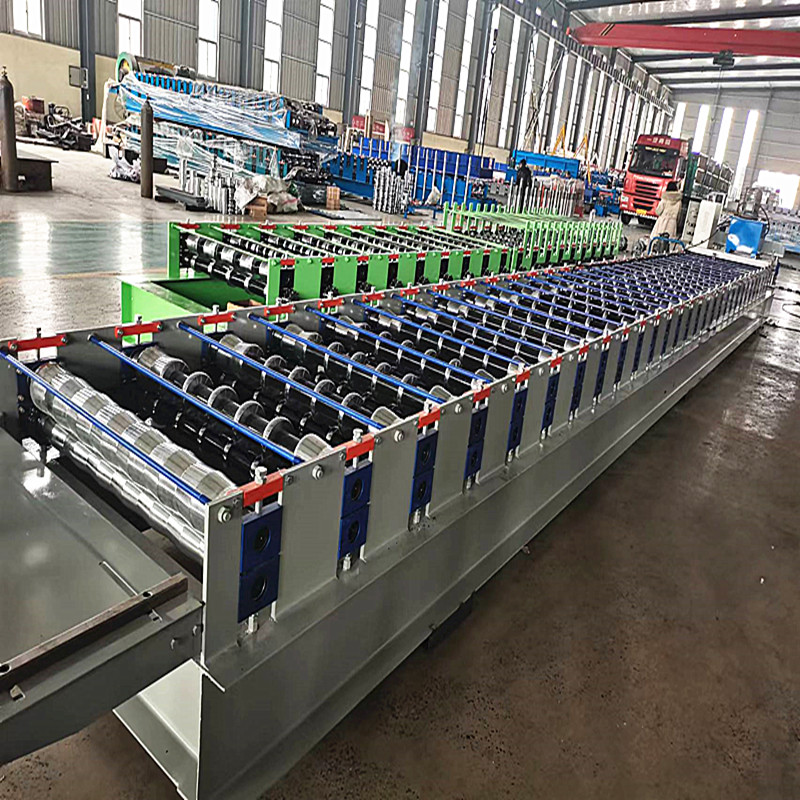 Shengrun 780 Tile Pressing Machine Arc Steel Structure Wall Panel Processing Equipment Color Steel Equipment Factory