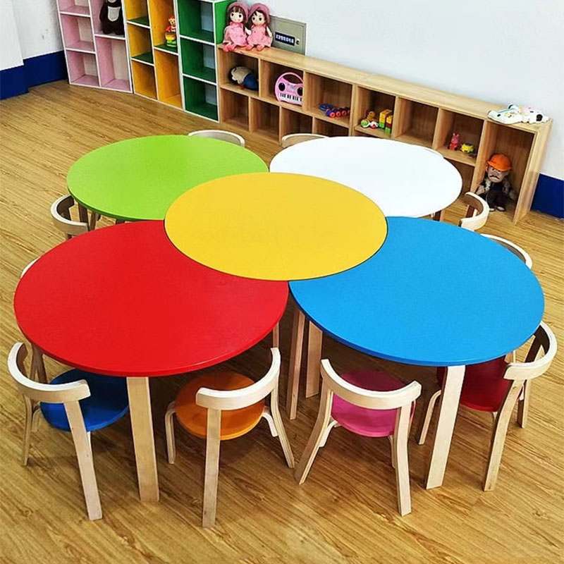 Kindergarten desks, children's tutoring classes, training classes, early education desk combinations, primary school students' painting and art classes, desks and chairs, solid wood