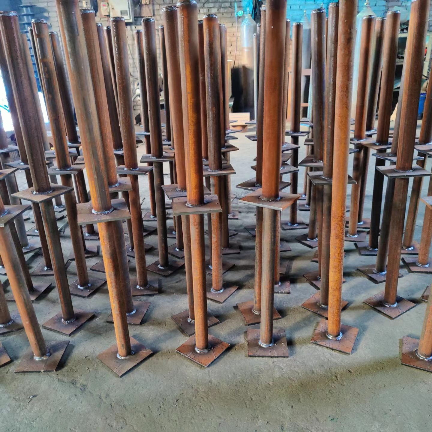 Embedded and welded 40 * 1000 shear rods with complete specifications for roadbed, Dadi Building Materials