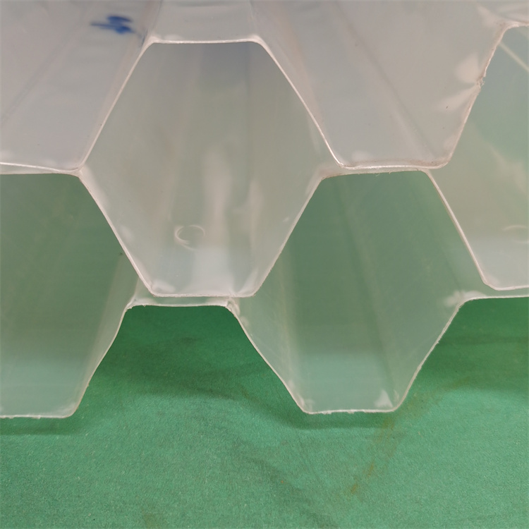 PP hexagonal honeycomb inclined pipe packing, polypropylene inclined plate packing, cooling tower sewage, water treatment plant sedimentation tank treatment