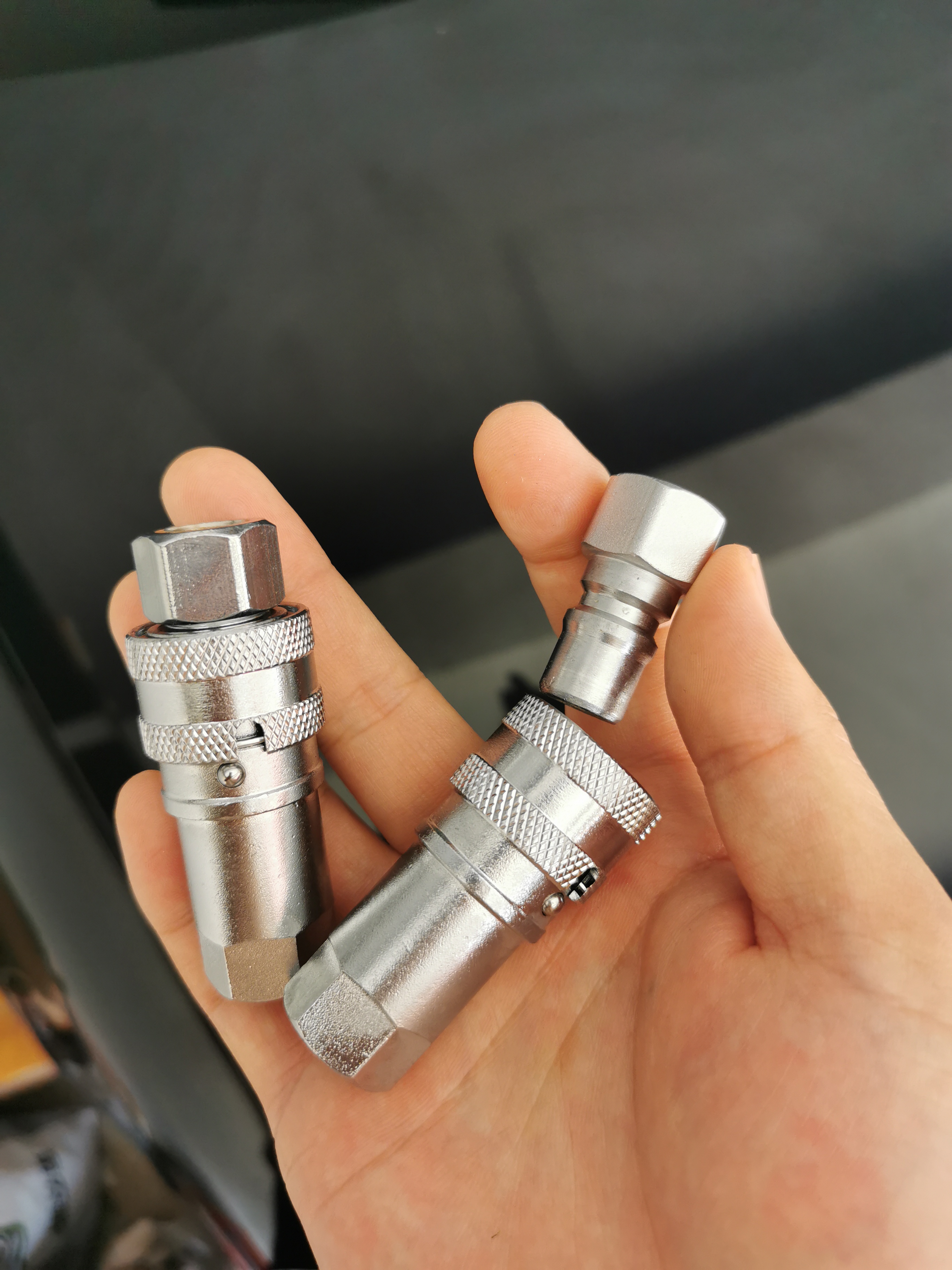 Quick connector KZE2-6 internal thread G1/4 straight through temperature resistant open close QZB275-77