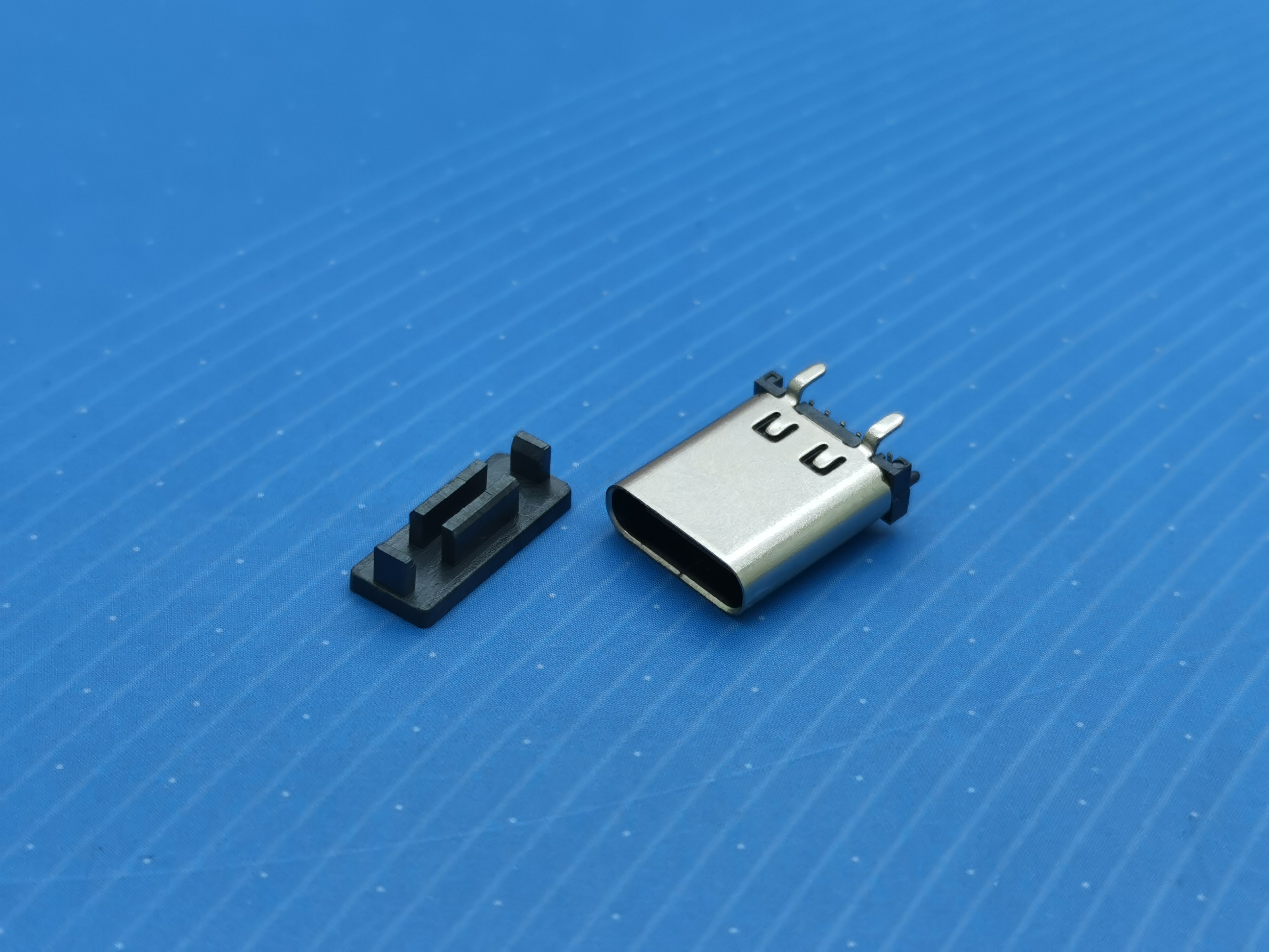 Xinfenglei USB connector TYPE C 14P female seat vertical SMT H=10.5