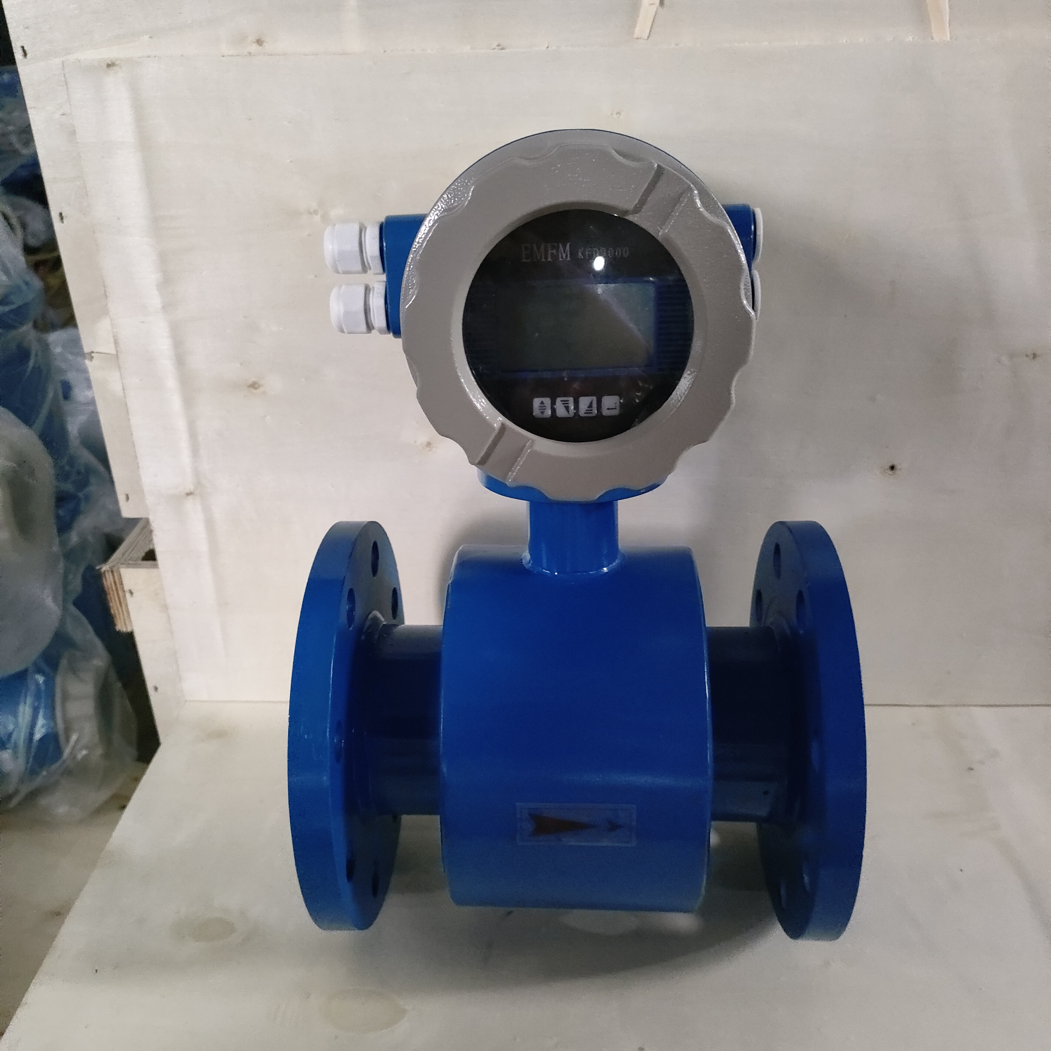 Insertion electromagnetic flowmeter for wastewater discharge and water supply Intelligent electronic digital display flowmeter Water meter