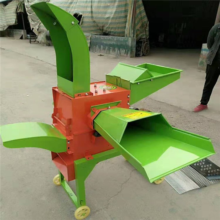 Integrated machine for cutting grass, kneading silk, and crushing, dry and wet dual-purpose cattle and sheep breeding, cutting grass powder, multi-functional pig and animal husbandry