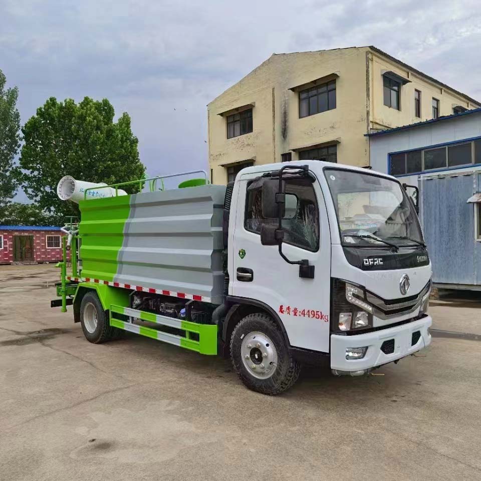 Dongfeng Blue Brand 7-ton Mist Cannon Sprinkler, Zhenchi Manufacturer, Municipal Greening Sprinkler, Water Tank Truck, Thickened Tank Body