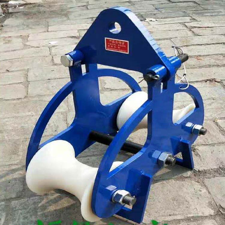 Li'an underground cable pay-off pulley 100-120 nylon roller conveyor pulley triple slide