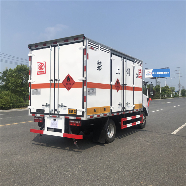 Guoliu Blue Brand Dongfeng Dolika Dangerous Goods Box Truck Gas Tank Liquefied Gas Cylinder Transport Vehicle