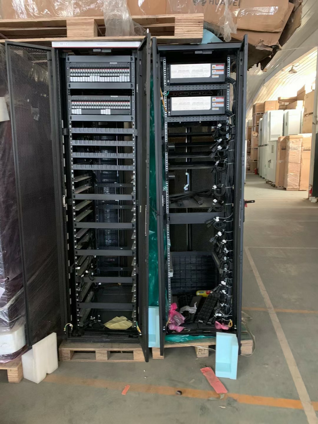 Transmission equipment OLT installation cabinet MA5800X2 X7 X15 X17 19/21 inch rack access network