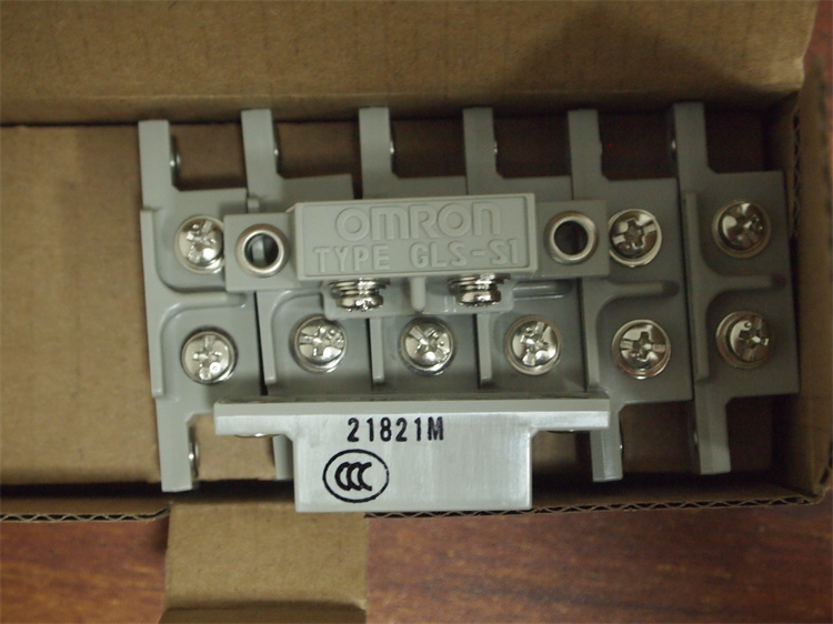 Japan OMRON Omron WLCA2-7-N Limit Switch Rotary Rod Type