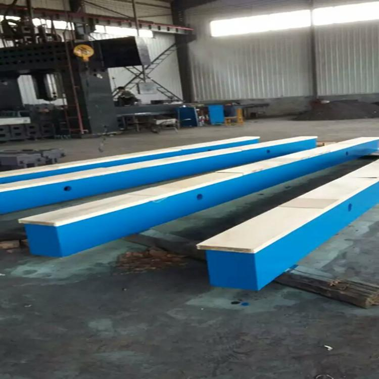 Cast iron aluminum profile inspection platform with a 6.5 meter long strip inspection plate structure, good wear resistance, and no deformation