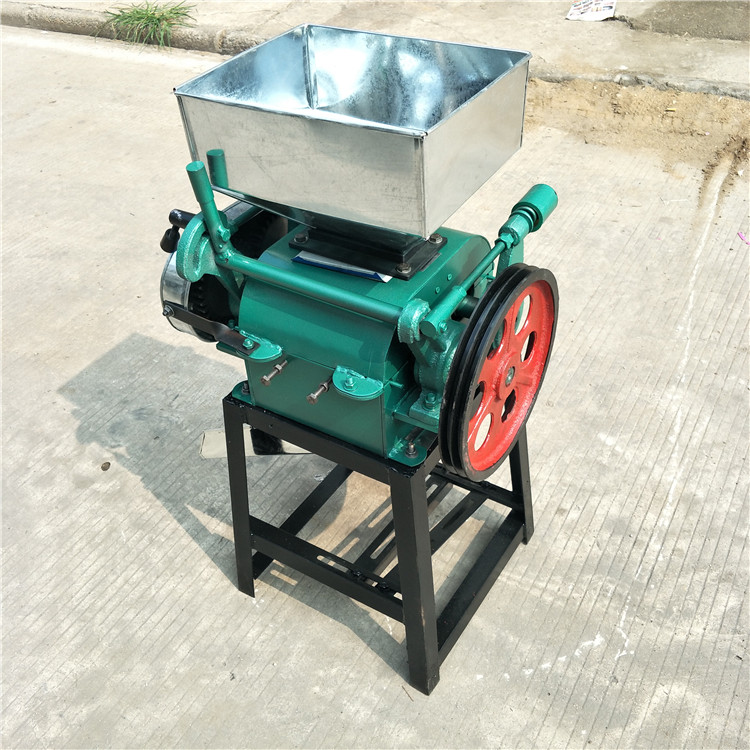 Double roller soybean flattening machine Xinchen electric small soybean flattening machine Gaoliang grinder