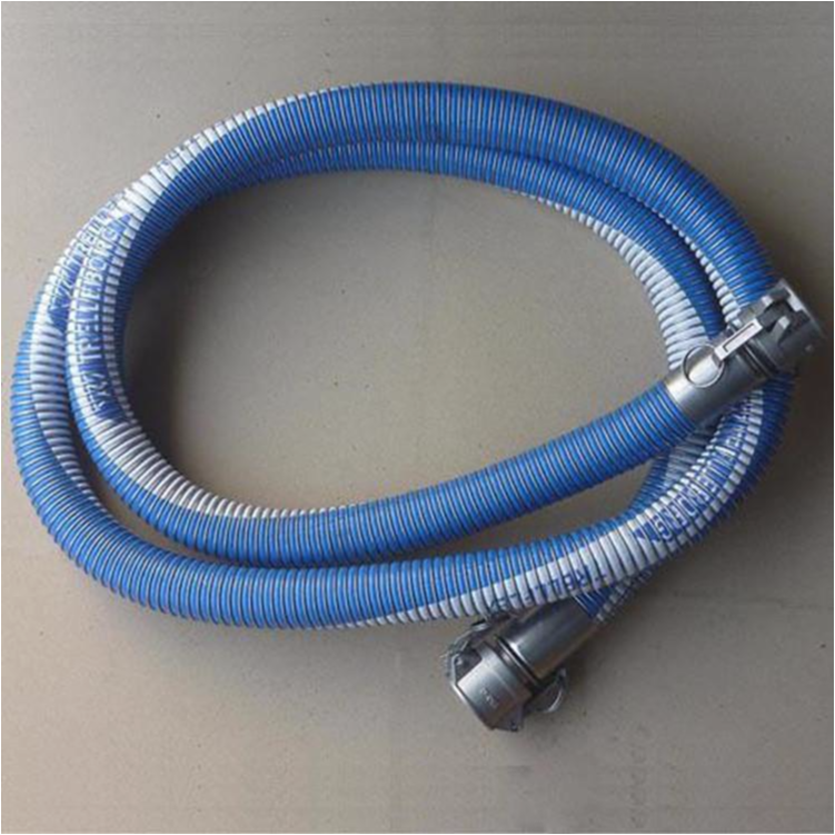 Yimao produces customized composite oil unloading hoses for ships. Stainless steel wire oil delivery hoses are pressure resistant and corrosion-resistant