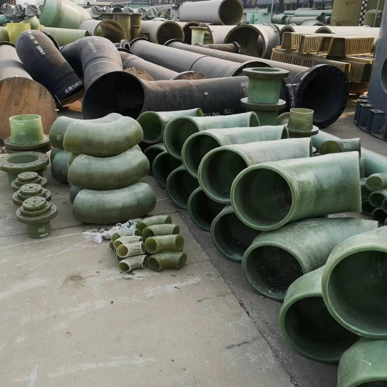 High pressure butt welded flange, fiberglass flange, ventilation and drainage pipe fittings can be customized