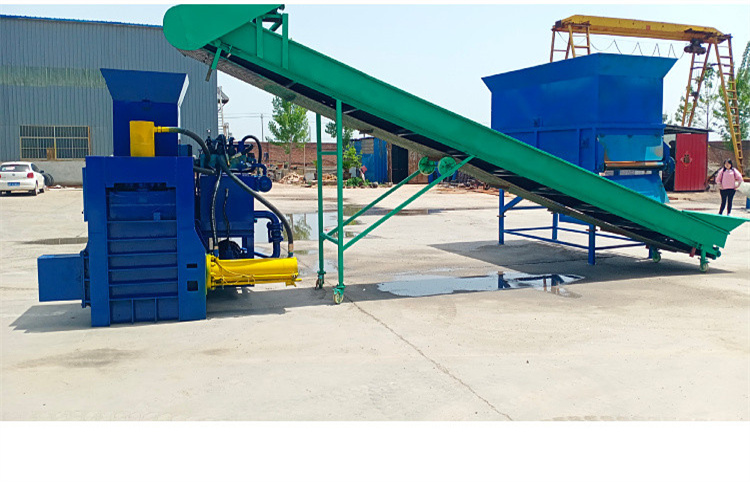 Three cylinder rice husk pressing machine, bagging and husk hydraulic packaging machine, fully automatic grass material crushing machine video